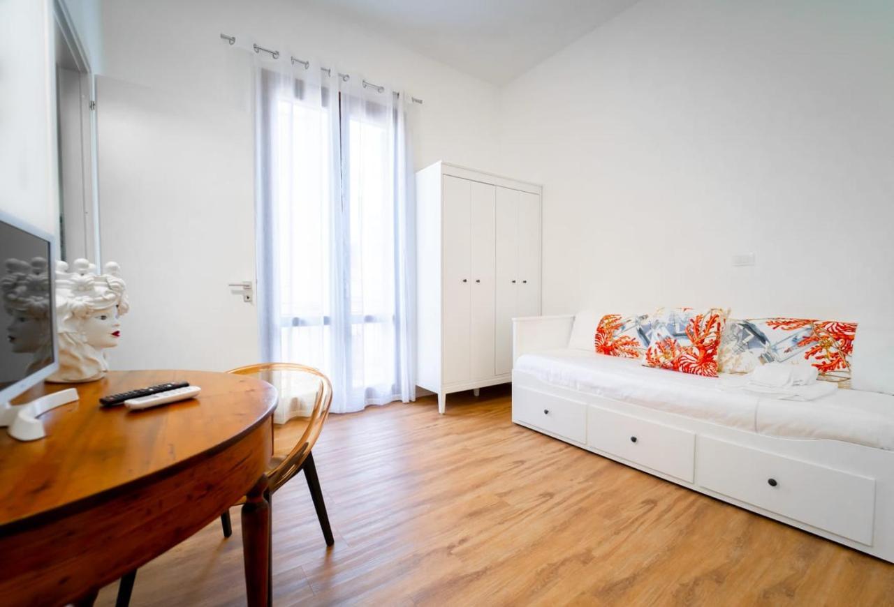 Gioia Mia Suites กัสเตลลัมมาเร เดล โกลโฟ ภายนอก รูปภาพ