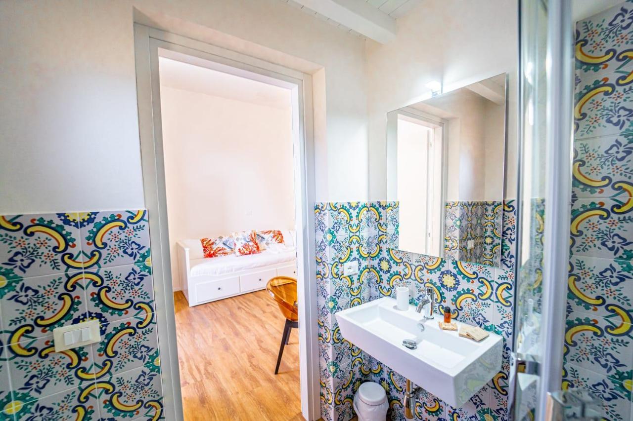 Gioia Mia Suites กัสเตลลัมมาเร เดล โกลโฟ ภายนอก รูปภาพ