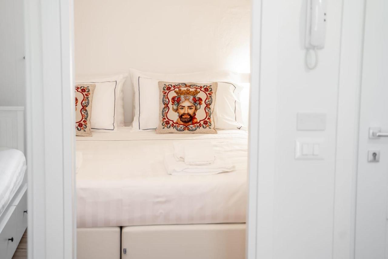 Gioia Mia Suites กัสเตลลัมมาเร เดล โกลโฟ ภายนอก รูปภาพ