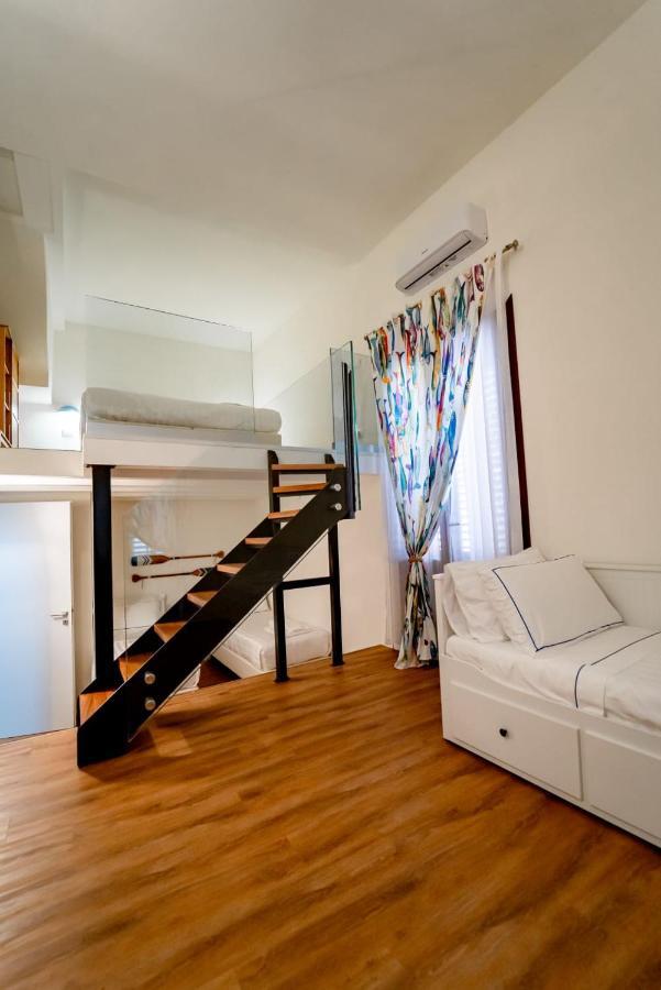 Gioia Mia Suites กัสเตลลัมมาเร เดล โกลโฟ ภายนอก รูปภาพ